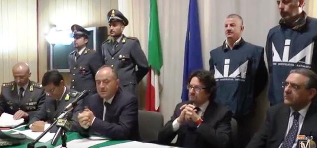 Truffa Protezione Civile Calabria, 4 arresti: "Vogliamo distruggere sistema marcio" (VIDEO)