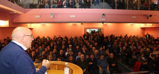 Oliverio ha incontrato  a Locri i lavoratori forestali dell’area Sud della Calabria