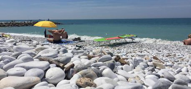 Weekend all'insegna del sole, picchi di 25 gradi a Centronord