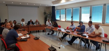 Ministro Lezzi: "Gioia Tauro potenziale enorme"