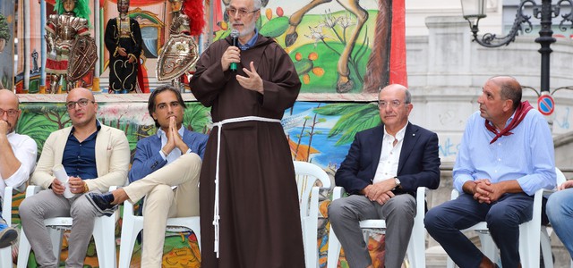 Cittadinanza benemerita a padre Giuseppe Sinopoli