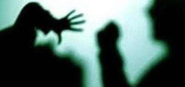 Maltrattamenti in famiglia - Divieto di avvicinarsi alla moglie per 53enne romeno
