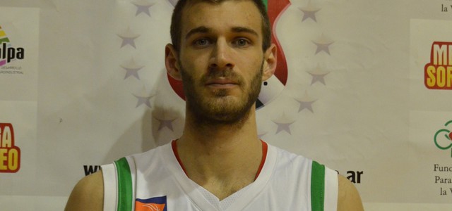 Ecco il regalo sotto l'ombrellone. “AIR” Leandro Faranna è gialloblu