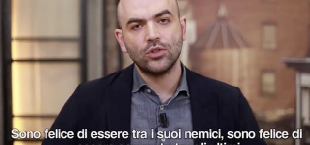 Saviano contro Salvini: "Buffone, da codardo non ha detto niente contro la 'Ndrangheta"