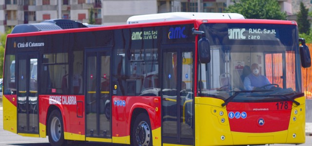 Catanzaro, AMC: da oggi in circolazione i nuovi bus