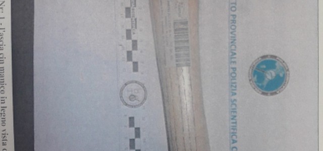 Rapinano tabaccheria con accetta, arrestati (VIDEO)