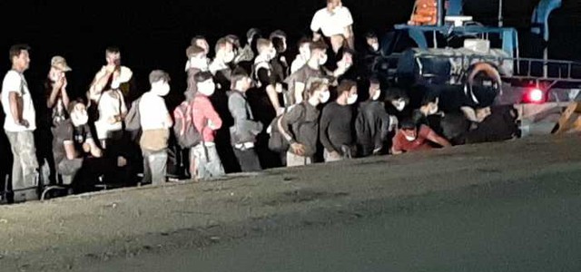 Migranti: nuovo sbarco a Crotone, arrivati in 115