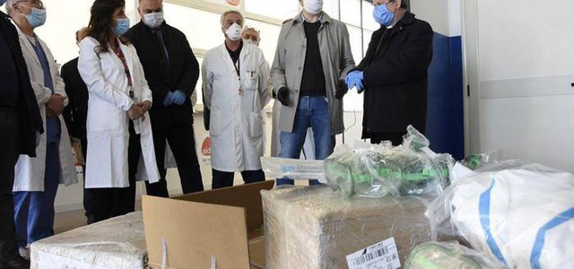 Papa Francesco dona dispositivi sanitari all'ospedale di Locri