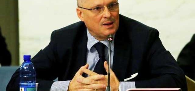 Coronavirus, Ricciardi (OMS): "Chiudere tutto ha senso per la Lombardia ma non per tutta Italia"