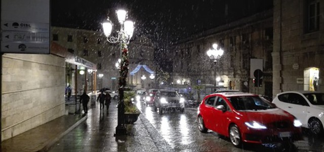 Allerta meteo, Protezione Civile: "Neve a bassa quota, venti forti e mareggiate"