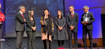 Concerto benefico - I Giovani di Confindustria Crotone donano all'Istituto comprensivo di Papanice un defibrillatore