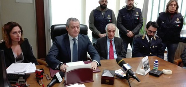 Tariffe per i loculi, 3 arresti a Potenza