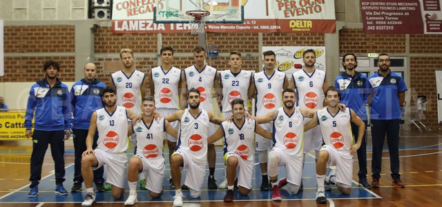 Basket, Lamezia supera Soverato e trova la vetta