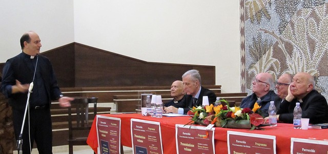 Presentato volume su storia Parrocchia Botricello