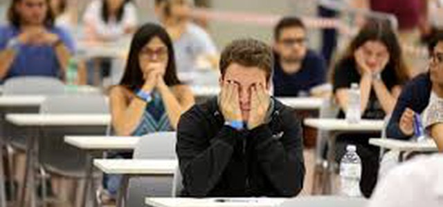 TEST DI MEDICINA, BOOM DI RICORSI IN TRIBUNALE  PATRICIELLO: “ABOLIRE IL NUMERO CHIUSO”