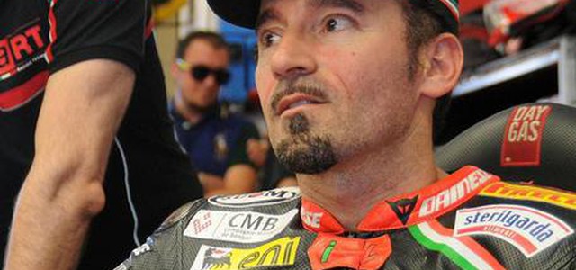Grave incidente su pista per Max Biaggi: pilota e' cosciente