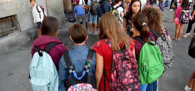 Scuola: il 48% degli alunni senza mensa