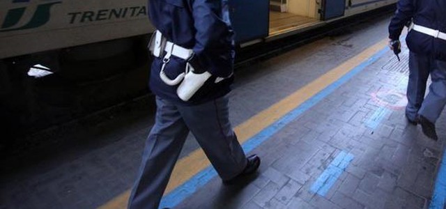 Rientra dalla Germania e deve scontare pena, arrestato alla stazione