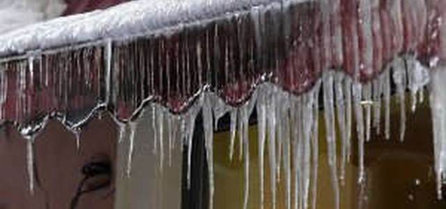 Meteo, Italia nella morsa del gelo fino a mercoledì. Ancora vittime per il freddo