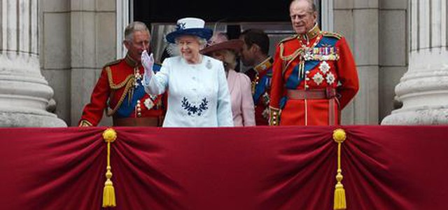 Buckingham Palace, il principe Filippo si ritira da tutti gli impegni pubblici