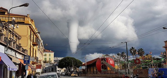 Tromba d'aria investe Sanremo