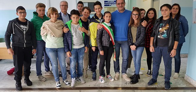 Anche i baby sindaci scendono in campo per l'ospedale