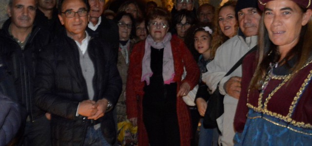Abramo e iscritti centro anziani Pontegrande in visita nel centro storico