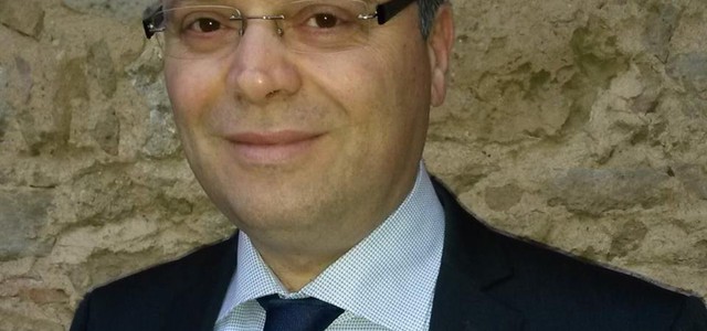 Intimidazione a sindaco, quattro colpi di pistola contro il garage di casa