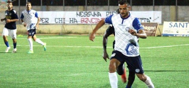 Ufficiale, Daniel Onescu al Catanzaro