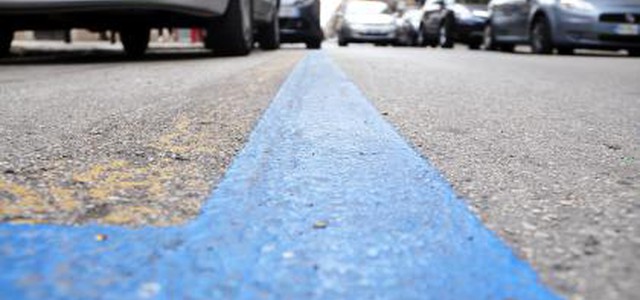 CATANZARO - STRISCE BLU GRATUITE NEI POMERIGGI DELLE FESTIVITA’ IN TUTTA LA CITTA’