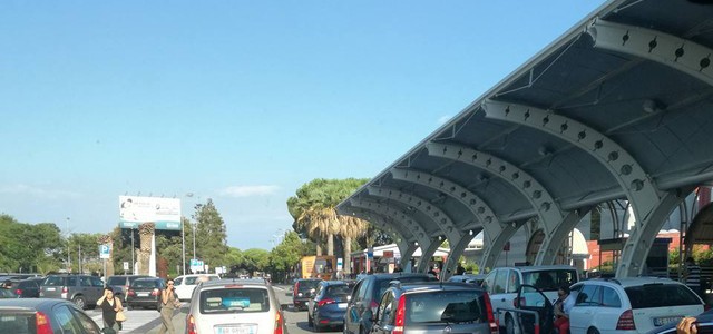 Lega Lamezia Terme: Le problematiche del servizio Taxi – sollecitiamo i Commissari Prefettizi 