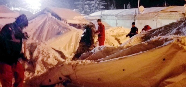Terremoto, 4 scosse sopra magnitudo 5: torna la paura nel Centro Italia in ginocchio per la neve
