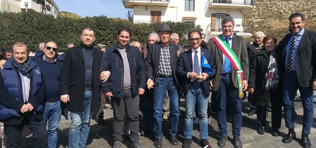 INAUGURATA LA BRETELLA CHE COLLEGA LA FRAZIONE DI URIA CON IL CENTRO ABITATO DI SELLIA MARINA