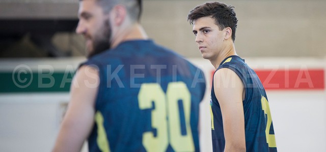 Basket, Lamezia getta via la serie B