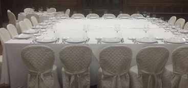 Un ristorante a Palazzo De Nobili, Costanzo: "Esiste regolamento che disciplina questi eventi?"