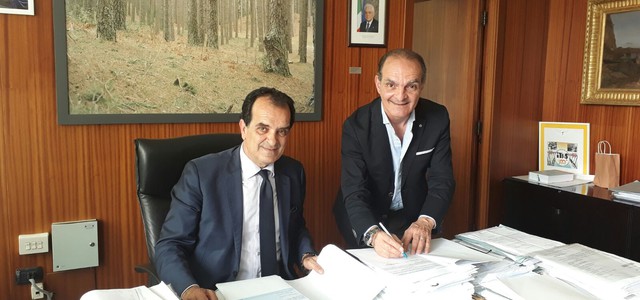 Studenti affetti da minoranza uditiva, convenzione Provincia di Catanzaro ed Ens 