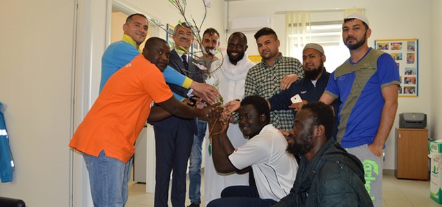 Donato l’Albero della pace alla comunità musulmana