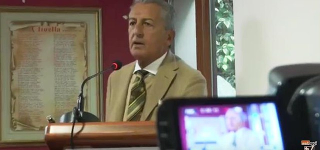 Manno: "Incatenarmi? No, vado al mare"