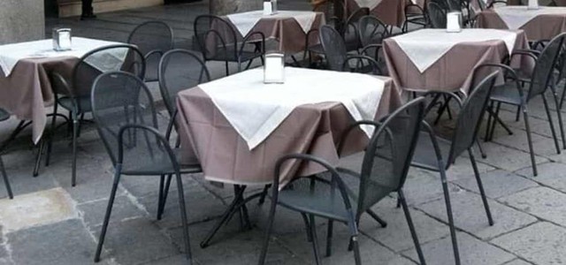 Fare per Catanzaro: “Chiediamo una proroga per i dehors fino al 31 dicembre 2022”