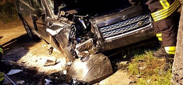 Suv contro un muro a Catanzaro, un ferito