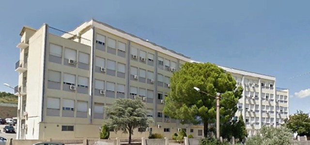 Soverato. Stop ai ricoveri in chirurgia, l'appello: «mobilitiamoci per il diritto alla salute!»