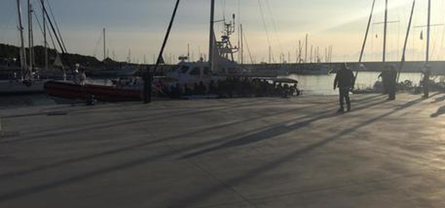 Migranti: nuovo sbarco nella Locride, decimo in 20 giorni