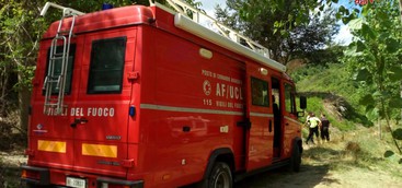 Scompare nel Vibonese, in corso le ricerche dei vigili del fuoco