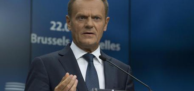 Ue estende sanzioni a Russia su Ucraina