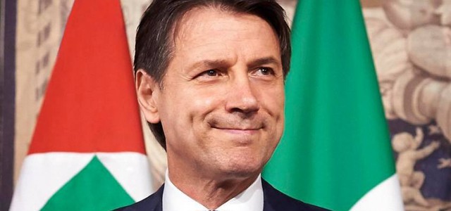 Conte: "Lavorerò per riscatto del Sud, giovedì Cdm in Calabria"