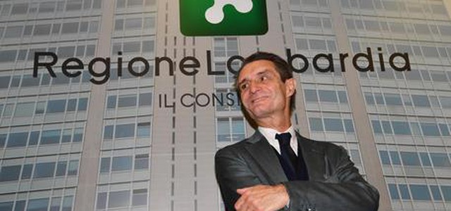 Fontana: 'Razza bianca a rischio per i migranti'. Poi: 'Un laspus'