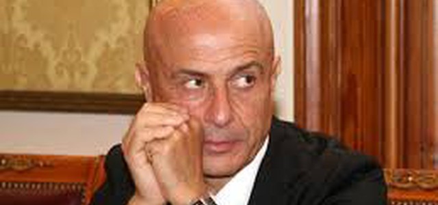 Immigrati e integrazione, Minniti:"Presto piano nazionale che punti su inserimento socio-lavorativo"