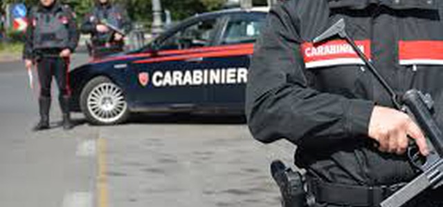 Ritrovati veicoli rubati, 3 persone trovate alla guida dei mezzi, 1 senza patente.