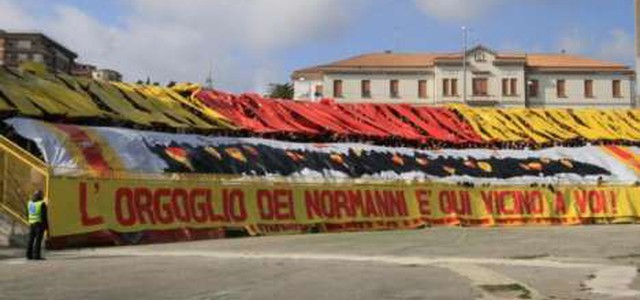 Catanzaro-Lecce, vola la prevendita. Si lavora per aumentare la capienza del Ceravolo