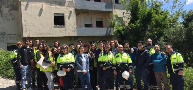 Lezione conclusiva per i ragazzi dell'Istituto Fermi con i volontari della Protezione civile